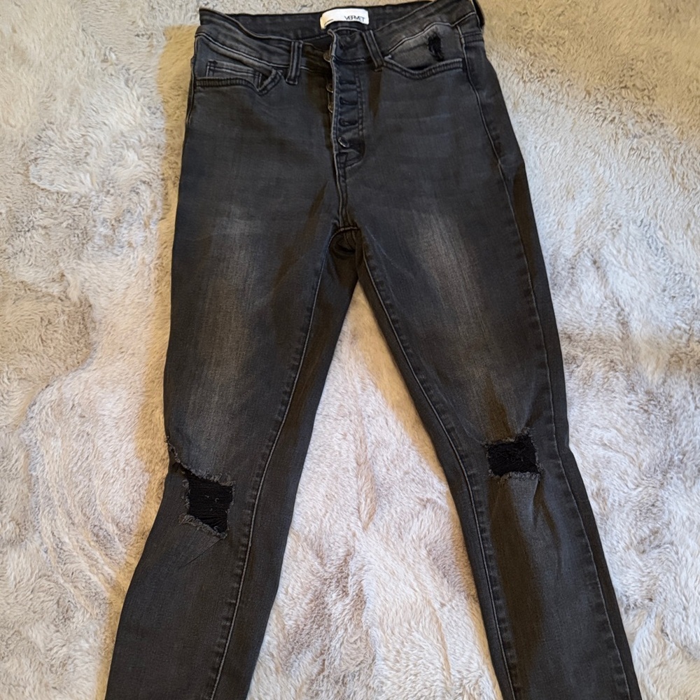 Vigoss Charcoal Distressed Skinny Jeans